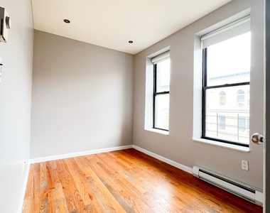 312 West 114th Street - Photo Thumbnail 1