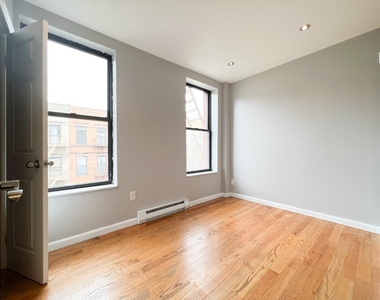 312 West 114th Street - Photo Thumbnail 3