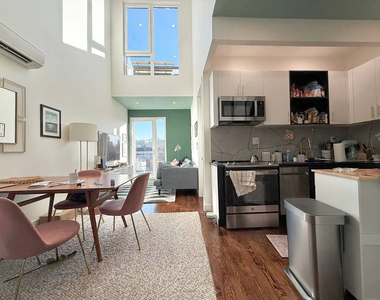 235 Jackson Street - Photo Thumbnail 3