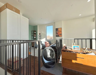235 Jackson Street - Photo Thumbnail 6