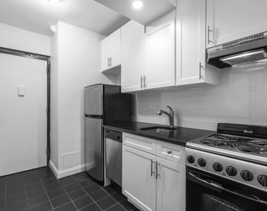 west 23rd and seventh avenue - Photo Thumbnail 2