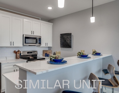 1230 Elm - Photo Thumbnail 4