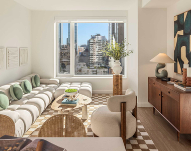 10th Avenue - Photo Thumbnail 0