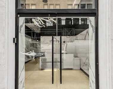 255 West 36th Street - Photo Thumbnail 8