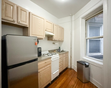 936 West End Avenue - Photo Thumbnail 5