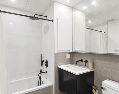 26 West 127th Street - Photo Thumbnail 2