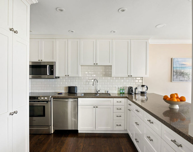 245 Coast Boulevard - Photo Thumbnail 9