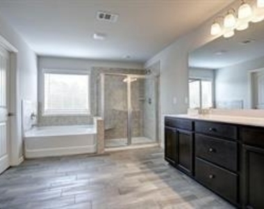 2145 Sorrento Court - Photo Thumbnail 18