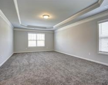 2145 Sorrento Court - Photo Thumbnail 14