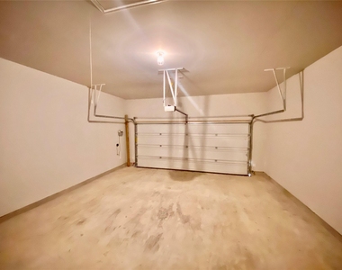 329 Trellis Blvd - Photo Thumbnail 11