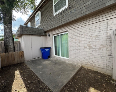 4902 West Wind Trl - Photo Thumbnail 14