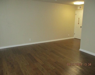 5006 West Wind Trl - Photo Thumbnail 4