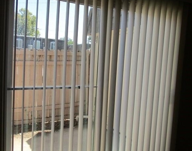 5006 West Wind Trl - Photo Thumbnail 9