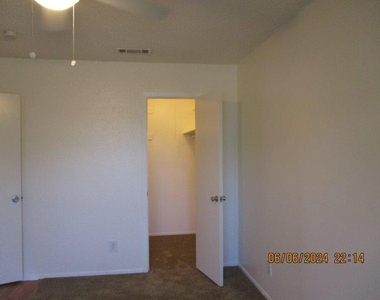 4810 West Wind Trl - Photo Thumbnail 11