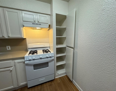 4810 West Wind Trl - Photo Thumbnail 6
