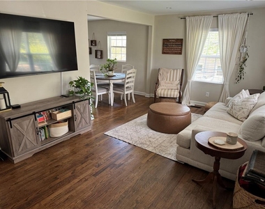 997 Magbee Drive Se - Photo Thumbnail 7