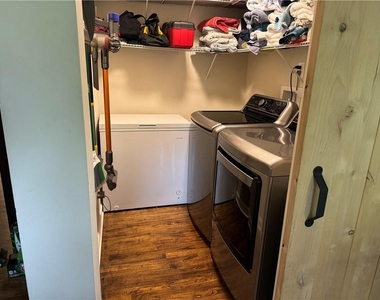 997 Magbee Drive Se - Photo Thumbnail 10