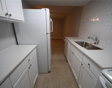 1600 West Ave - Photo Thumbnail 1
