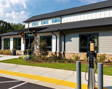 1065 Preston Boulevard - Photo Thumbnail 13