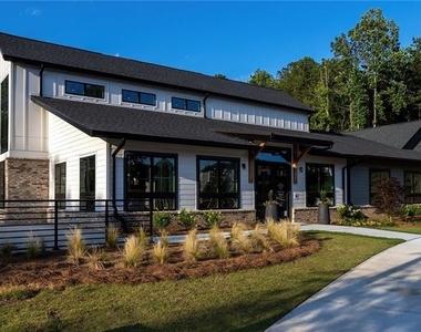 1065 Preston Boulevard - Photo Thumbnail 4