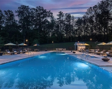 1065 Preston Boulevard - Photo Thumbnail 12