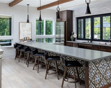 1065 Preston Boulevard - Photo Thumbnail 9