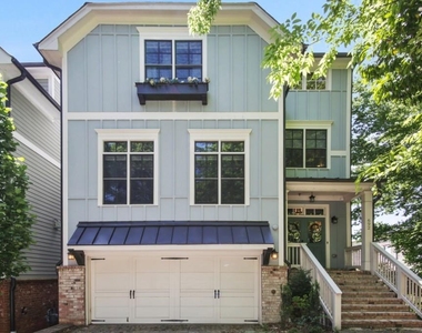 692 Drewry Street Ne - Photo Thumbnail 1