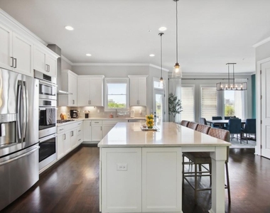 692 Drewry Street Ne - Photo Thumbnail 6