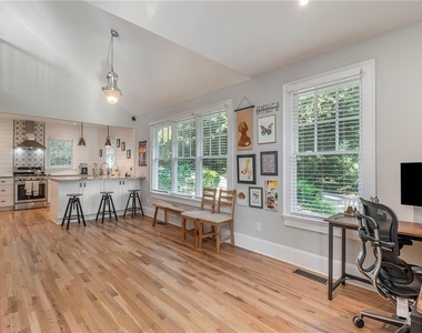 2871 Tupelo Street Se - Photo Thumbnail 13