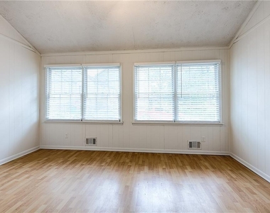 1160 Church Street Se - Photo Thumbnail 15