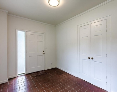 1160 Church Street Se - Photo Thumbnail 3