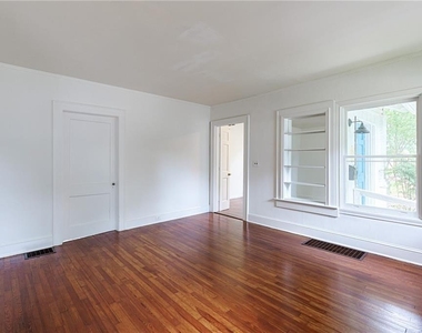 1160 Church Street Se - Photo Thumbnail 5