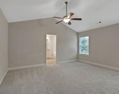 156 Chase Landing Drive - Photo Thumbnail 16