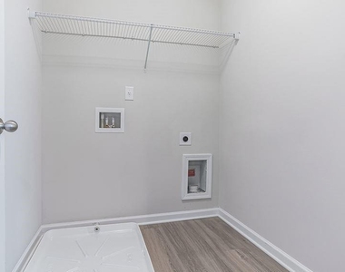 156 Chase Landing Drive - Photo Thumbnail 22