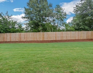 112 Chase Landing Drive - Photo Thumbnail 12
