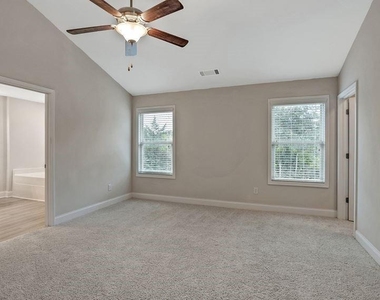 112 Chase Landing Drive - Photo Thumbnail 19