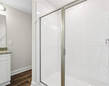 2300 Paris Road - Photo Thumbnail 14