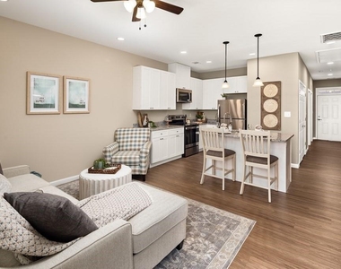 100 Harvest Grove Lane Se - Photo Thumbnail 9