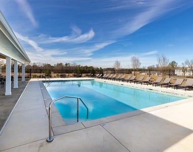 100 Harvest Grove Lane Se - Photo Thumbnail 2