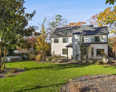 3041 Parkridge Drive Ne - Photo Thumbnail 24
