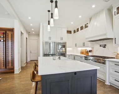 3041 Parkridge Drive Ne - Photo Thumbnail 6