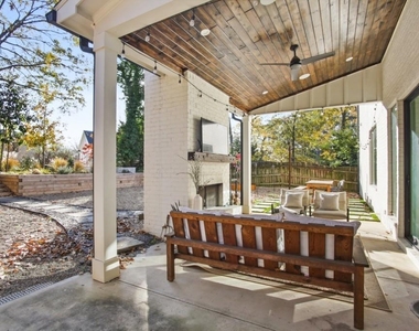 3041 Parkridge Drive Ne - Photo Thumbnail 23