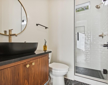 3041 Parkridge Drive Ne - Photo Thumbnail 20
