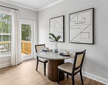 10 Bridgestone Avenue - Photo Thumbnail 5