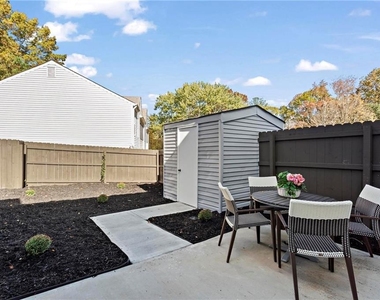 1858 Shenandoah Valley Lane Se - Photo Thumbnail 33