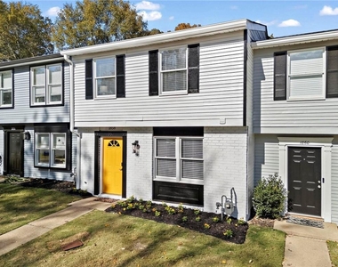 1858 Shenandoah Valley Lane Se - Photo Thumbnail 2