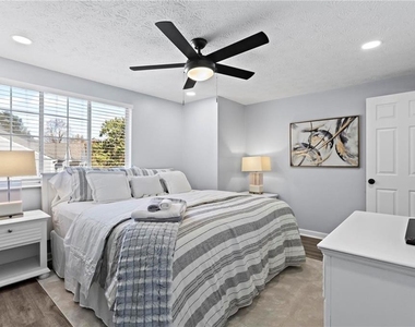 1858 Shenandoah Valley Lane Se - Photo Thumbnail 21