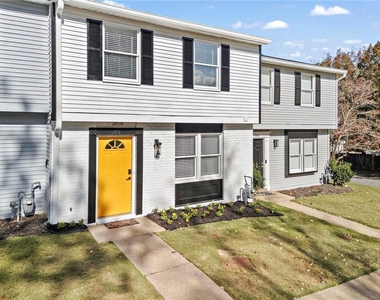 1858 Shenandoah Valley Lane Se - Photo Thumbnail 3