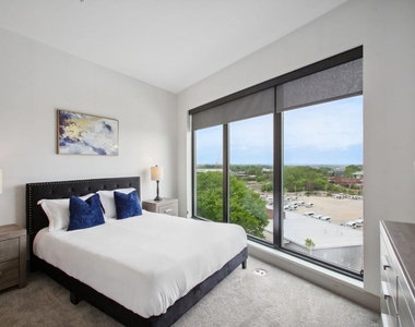 1050 Howell Mill Road - Photo Thumbnail 8