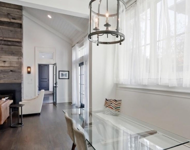 1013 Euclid Avenue - Photo Thumbnail 7